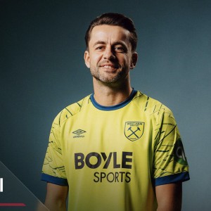 开云官网-官方：波兰门将法比安斯基重返西汉姆联，双方签下一年合同